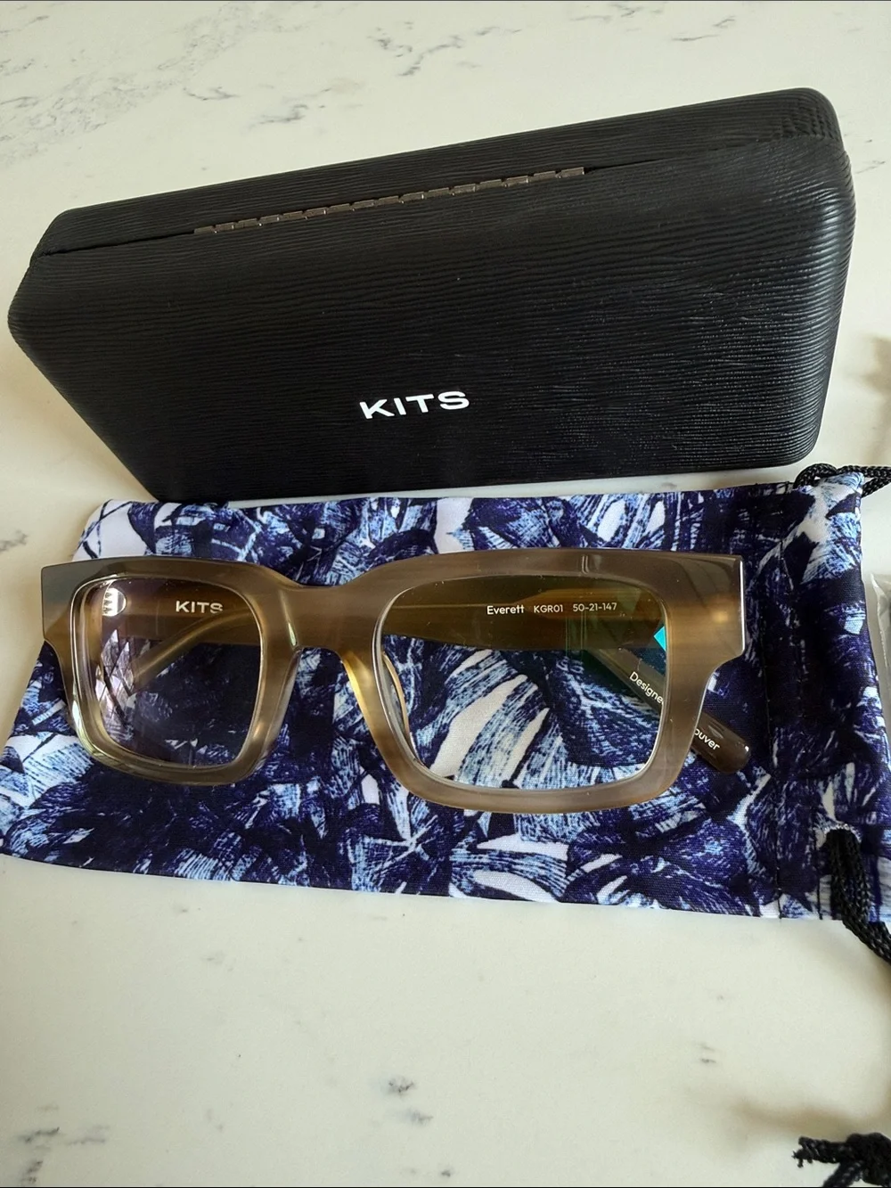 KITS everett glasses
